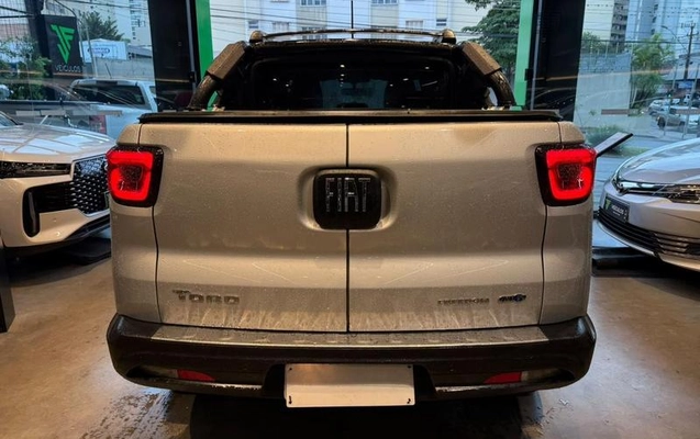 imagem-https://www.socarrao.com.br/sc-vehicle-images-prod/4432015/1792764245398-8594906_4_B_ceabc4fc4f.jpeg