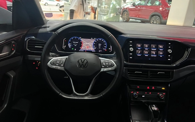imagem-https://www.socarrao.com.br/sc-vehicle-images-prod/4432062/1792764617076-xampMcNEg5QDZMwUPgn8cpfmbWdDiZ2P.jpg
