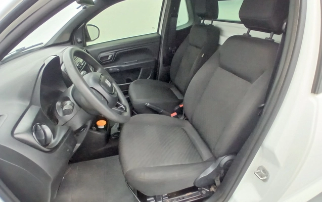 imagem-https://www.socarrao.com.br/sc-vehicle-images-prod/4432082/1792764770144-2_111248.jpg