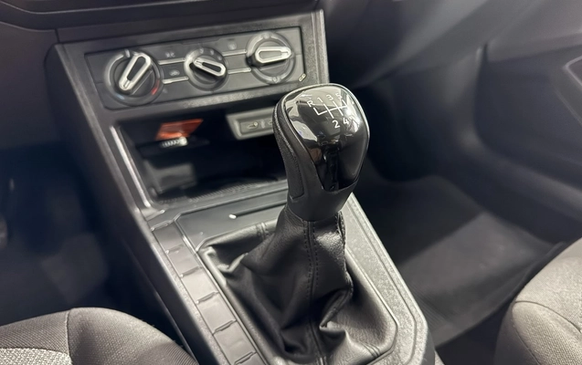 imagem-https://www.socarrao.com.br/sc-vehicle-images-prod/4432085/1792764808571-2_111305.jpg