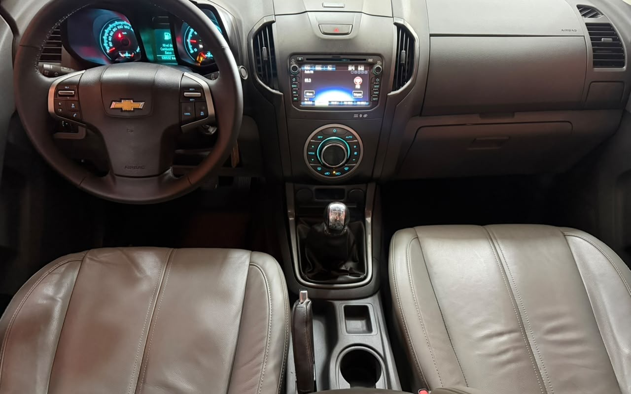 imagem-https://www.socarrao.com.br/sc-vehicle-images-prod/4432104/1792764920860-V2hhdHNBcHAgSW1hZ2UgMjAyNi0xMC0yMyBhdCAxMS4wMS40OSAoMikuanBlZw.jpeg