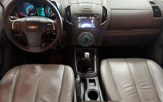 imagem-https://www.socarrao.com.br/sc-vehicle-images-prod/4432104/1792764920860-V2hhdHNBcHAgSW1hZ2UgMjAyNi0xMC0yMyBhdCAxMS4wMS40OSAoMikuanBlZw.jpeg