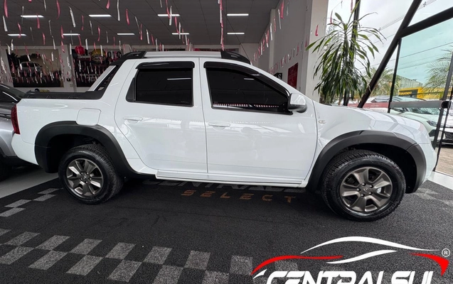 imagem-https://www.socarrao.com.br/sc-vehicle-images-prod/4432111/1792764958458-7d20e7afdd134485bbaef951bd66e9b5_1792764793856.jpg