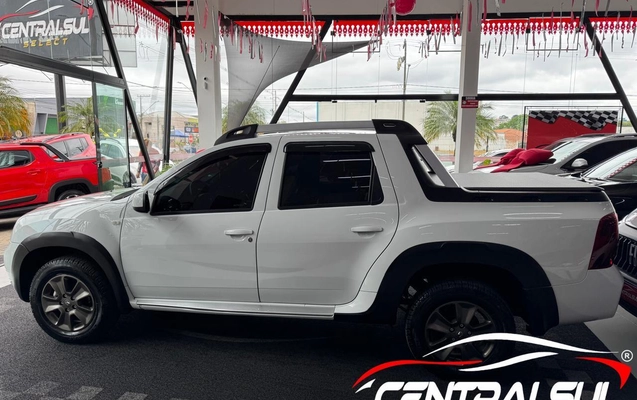 imagem-https://www.socarrao.com.br/sc-vehicle-images-prod/4432111/1792764958459-63ef5439b7af472497b81fb0a885cf87_1792764793880.jpg
