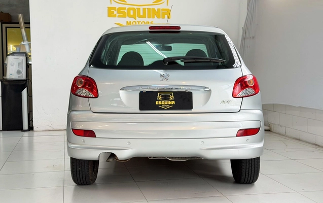 imagem-https://www.socarrao.com.br/sc-vehicle-images-prod/4432143/1792778043195-723bb9155df54504adc62ae375652c95_1792765317870.jpg