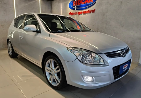 Hyundai i30 2010 Prata — foto 1 de 3