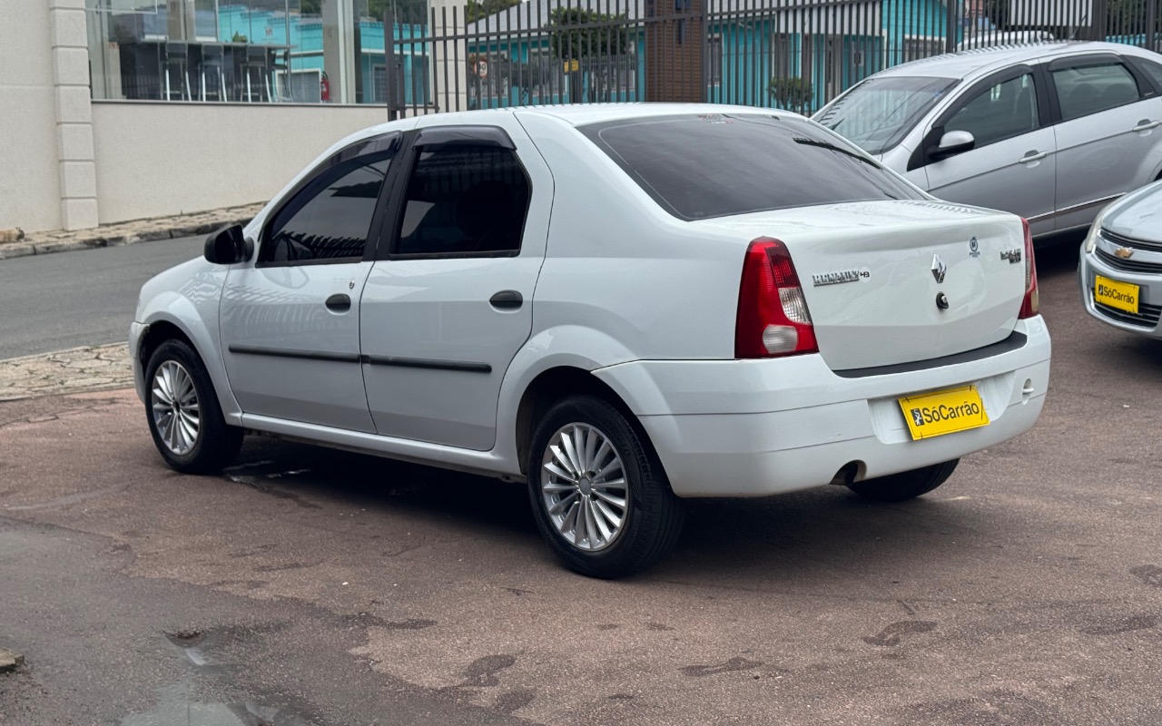 imagem-https://www.socarrao.com.br/sc-vehicle-images-prod/4432202/1792765704823-SU1HXzcyNTYuanBlZw.jpeg