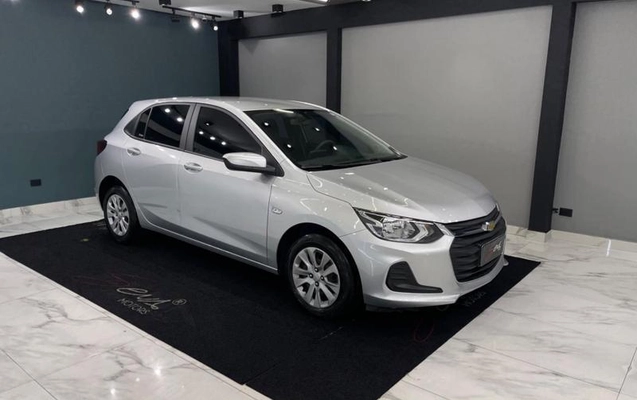 imagem-https://www.socarrao.com.br/sc-vehicle-images-prod/4432210/1792854033239-8599129_2_B_42987978b3.jpeg