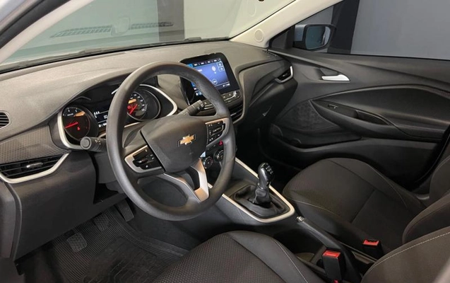 imagem-https://www.socarrao.com.br/sc-vehicle-images-prod/4432210/1792854033252-8599129_10_B_2aab18c313.jpeg