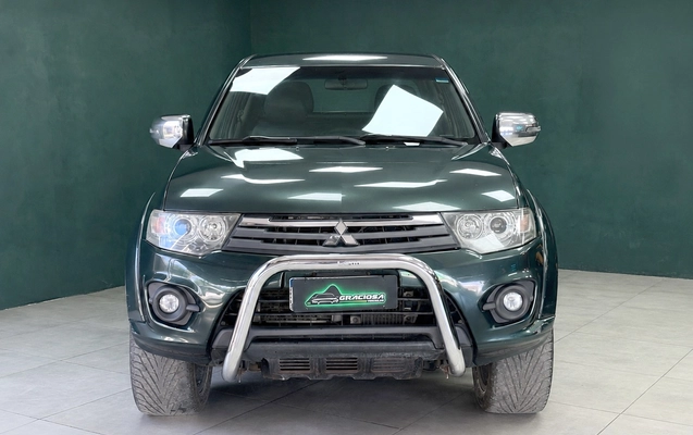 imagem-https://www.socarrao.com.br/sc-vehicle-images-prod/4432214/1792765767570-22bfe348-1993-42f6-8b65-1c71632186ab.jpg