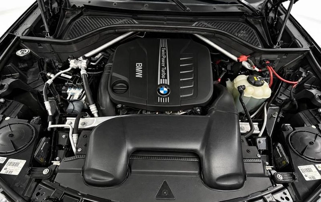 imagem-https://www.socarrao.com.br/sc-vehicle-images-prod/4432233/1793112465551-8599670_8_B_fcf4a285d2.jpeg