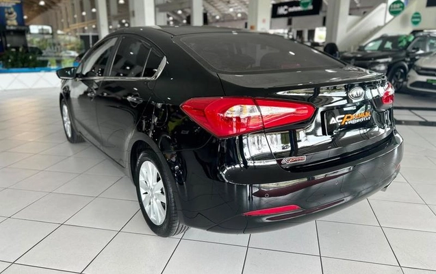 imagem-https://www.socarrao.com.br/sc-vehicle-images-prod/4432244/1792766152262-8597488_6_B_11f0b703dd.jpeg