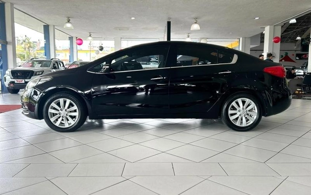 imagem-https://www.socarrao.com.br/sc-vehicle-images-prod/4432244/1792766152262-8597488_7_B_643573340e.jpeg