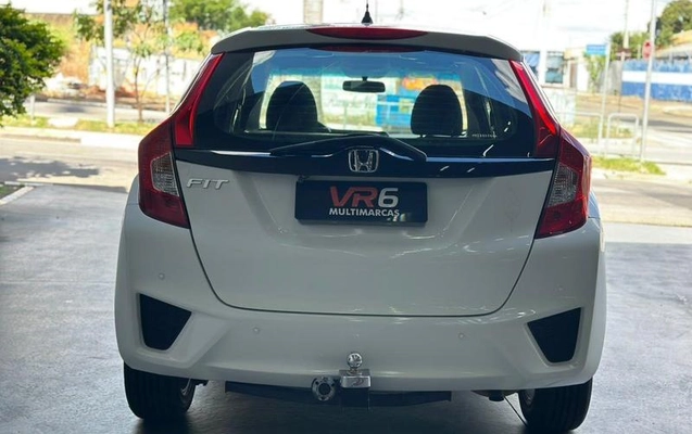imagem-https://www.socarrao.com.br/sc-vehicle-images-prod/4432248/1792766230726-8581392_4_B_52c6491319.jpeg