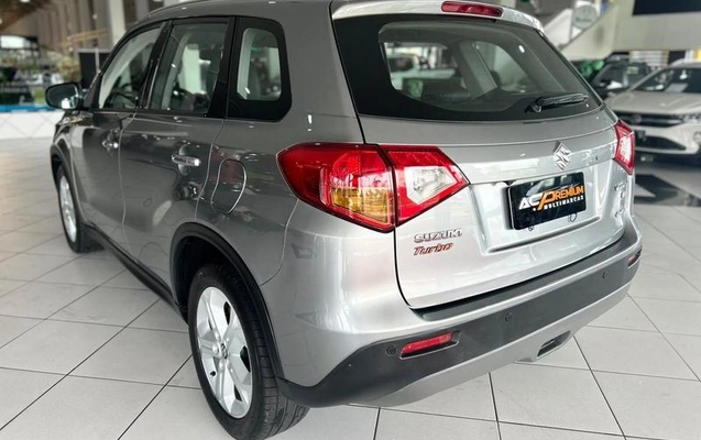 imagem-https://www.socarrao.com.br/sc-vehicle-images-prod/4432259/1792766295168-8580630_6_B_cbdf0f1121.jpeg