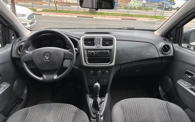 imagem-https://www.socarrao.com.br/sc-vehicle-images-prod/4432260/1792766300737-8599681_8_B_2d3e9dd2d3.jpeg