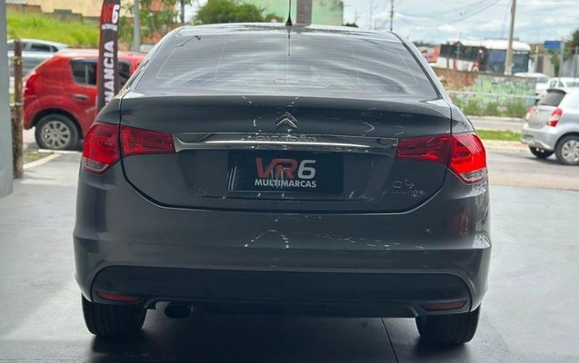 imagem-https://www.socarrao.com.br/sc-vehicle-images-prod/4432306/1792766493133-8584672_4_B_d1005eaec2.jpeg