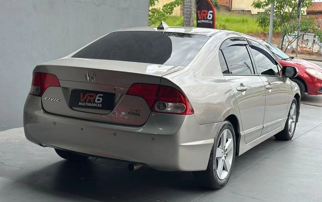 imagem-https://www.socarrao.com.br/sc-vehicle-images-prod/4432332/1792766597694-8599649_2_B_609702a95d.jpeg