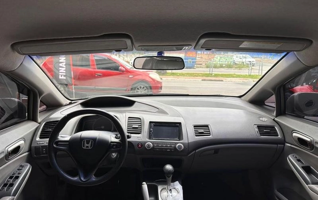 imagem-https://www.socarrao.com.br/sc-vehicle-images-prod/4432332/1792766597695-8599649_9_B_a5a343068d.jpeg