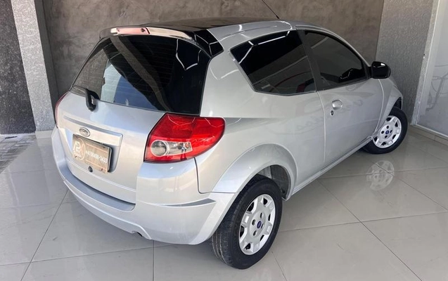 imagem-https://www.socarrao.com.br/sc-vehicle-images-prod/4432342/1792766712946-8088994_7_B_776ab73a84.jpeg