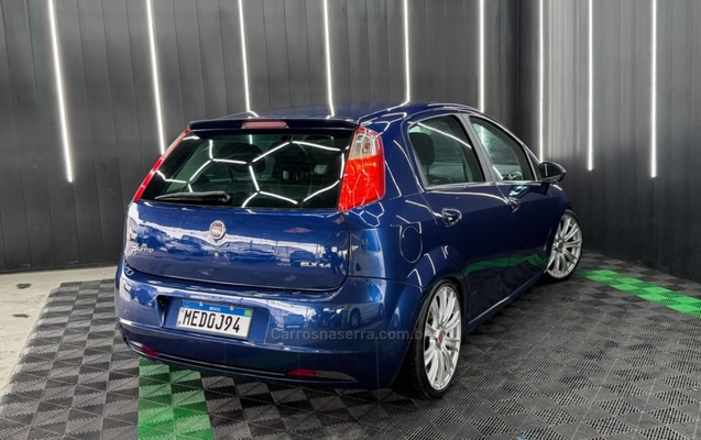 imagem-https://www.socarrao.com.br/sc-vehicle-images-prod/4432356/1792766758759-57fbd7f493fa815153693c49e3d9b2fc_big.jpeg