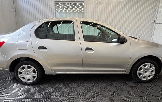 imagem-https://www.socarrao.com.br/sc-vehicle-images-prod/4432357/1792852969455-8423950_4_B_9468c7ba72.jpeg