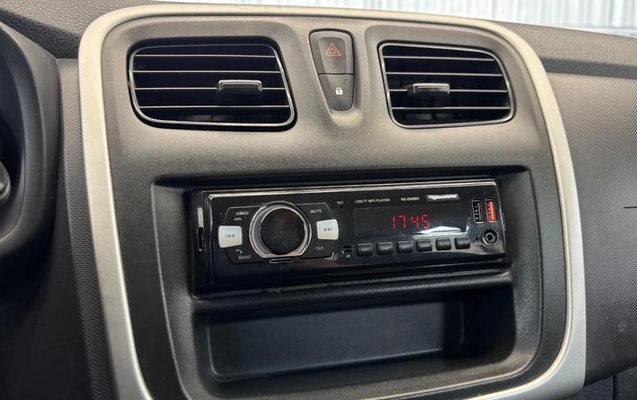 imagem-https://www.socarrao.com.br/sc-vehicle-images-prod/4432357/1792852969474-8423950_19_B_bcfa55e9b7.jpeg