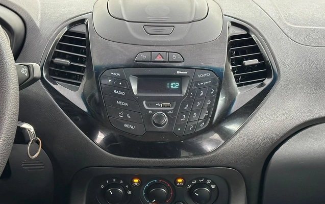 imagem-https://www.socarrao.com.br/sc-vehicle-images-prod/4432363/1792789834900-67aeca218d374131ad45ea737dffe621_1792766866247.jpg