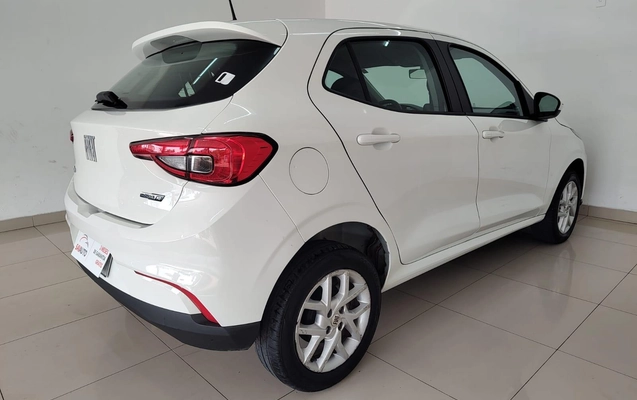 imagem-https://www.socarrao.com.br/sc-vehicle-images-prod/4432367/1792767045533-06f0a795e0fb406b8f0e6f1138957d0e_1792766732026.jpg