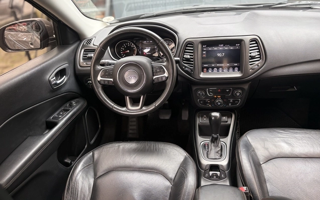 imagem-https://www.socarrao.com.br/sc-vehicle-images-prod/4432384/1792767182576-1_110837.jpg
