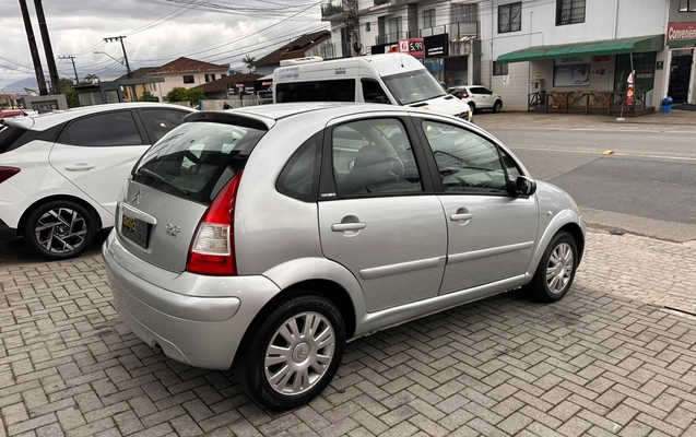 imagem-https://www.socarrao.com.br/sc-vehicle-images-prod/4432480/1792767837375-3c5de3f9-dbca-49a7-9eab-4ed64b2ac5a3.jpeg