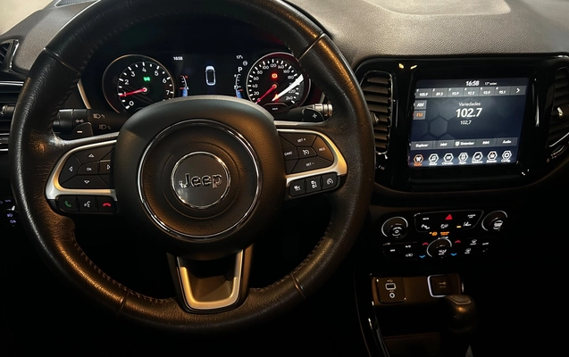 imagem-https://www.socarrao.com.br/sc-vehicle-images-prod/4432481/1792767841247-1_051118.jpg