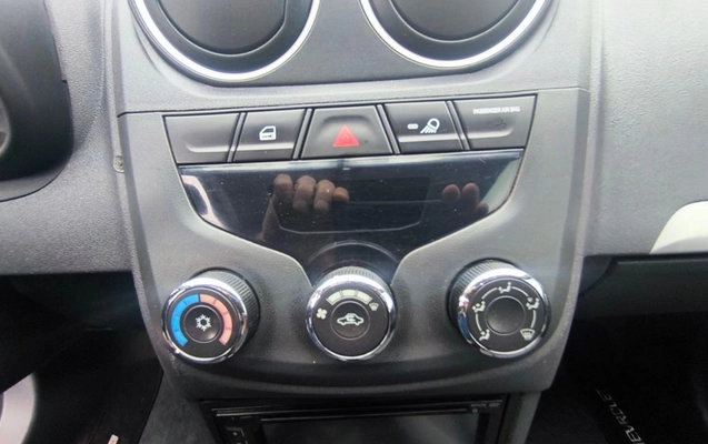 imagem-https://www.socarrao.com.br/sc-vehicle-images-prod/4432492/1792791656566-SU1HXzIwMjYxMDIzXzE2MzAzNSAoQ29weSkuanBn.jpg