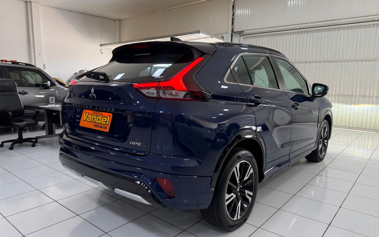 imagem-https://www.socarrao.com.br/sc-vehicle-images-prod/4432568/1792768479089-V2hhdHNBcHAgSW1hZ2UgMjAyNi0xMC0yMyBhdCAxMS41OS4zNSAoMykuanBlZw.jpeg