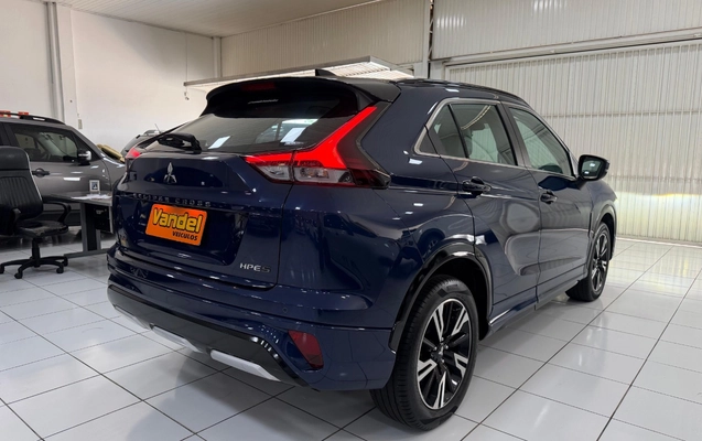 imagem-https://www.socarrao.com.br/sc-vehicle-images-prod/4432568/1792768479089-V2hhdHNBcHAgSW1hZ2UgMjAyNi0xMC0yMyBhdCAxMS41OS4zNSAoMykuanBlZw.jpeg