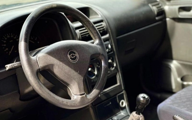 imagem-https://www.socarrao.com.br/sc-vehicle-images-prod/4432572/1792768503367-8559542_14_B_b8b6712f4c.jpeg