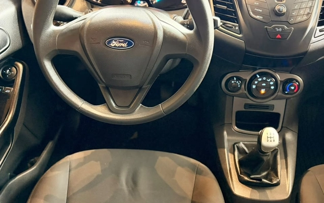 imagem-https://www.socarrao.com.br/sc-vehicle-images-prod/4432573/1792768508635-3a823d69-2166-4bf8-b08b-1865e79c7a94.jpg