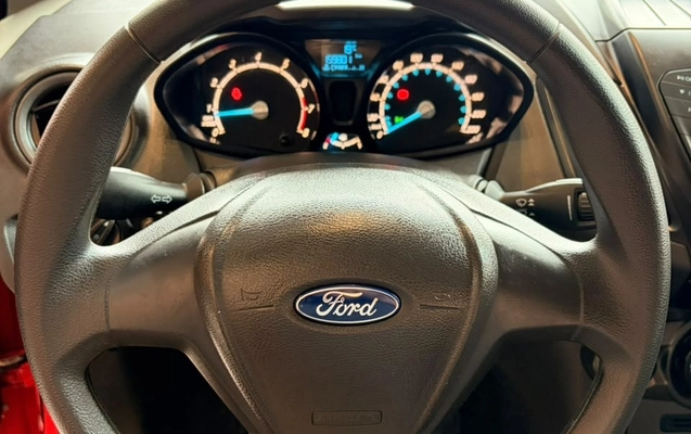 imagem-https://www.socarrao.com.br/sc-vehicle-images-prod/4432573/1792768508639-15006fdf-fa39-4470-ada8-0ff111996ceb.jpg