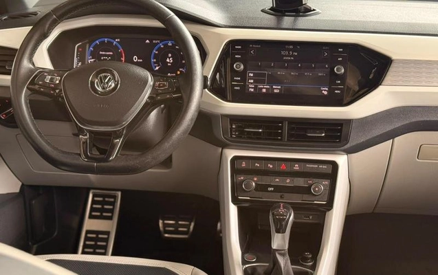 imagem-https://www.socarrao.com.br/sc-vehicle-images-prod/4432574/1792768514702-8597275_12_B_cae9665841.jpeg