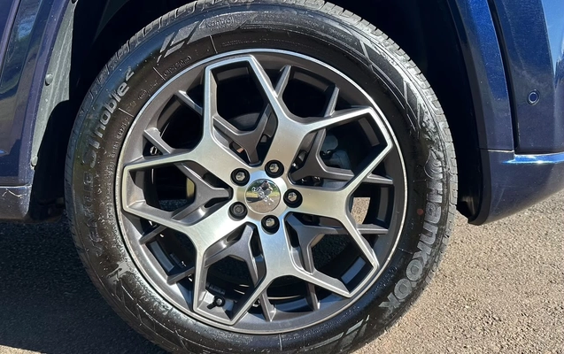 imagem-https://www.socarrao.com.br/sc-vehicle-images-prod/4432656/1792769314723-V2hhdHNBcHAgSW1hZ2UgMjAyNi0xMC0yMyBhdCAxMS40OC4yNi5qcGVn.jpeg