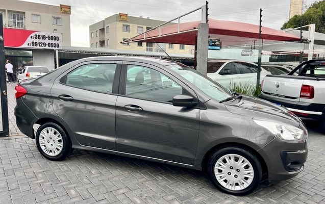 imagem-https://www.socarrao.com.br/sc-vehicle-images-prod/4432658/1792769315888-8516820_5_B_1d64288c1d.jpeg
