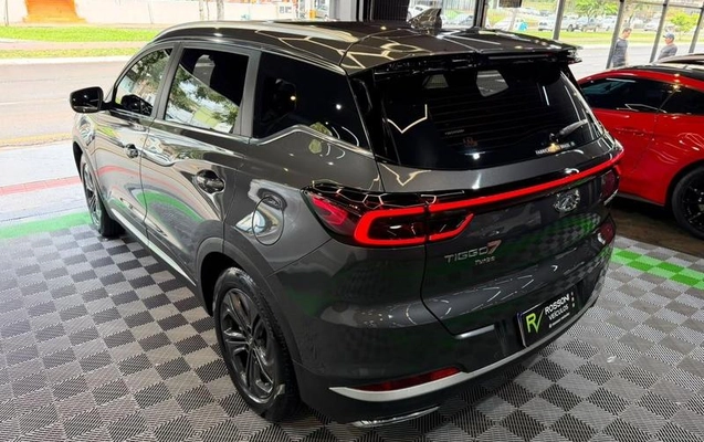 imagem-https://www.socarrao.com.br/sc-vehicle-images-prod/4432666/1792769412751-8546131_15_B_000e3b100d.jpeg