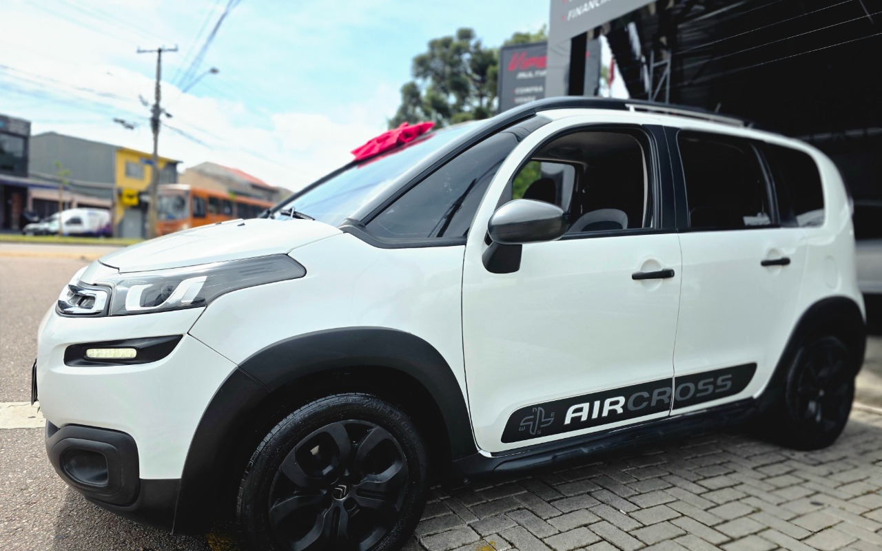 imagem-https://www.socarrao.com.br/sc-vehicle-images-prod/4432733/1792770070286-MjAyNjEwMjNfMDkyOTAyLmpwZw.jpg
