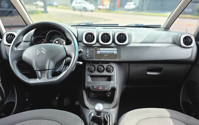 imagem-https://www.socarrao.com.br/sc-vehicle-images-prod/4432733/1792770071024-MjAyNjEwMjNfMDkzMDU1LmpwZw.jpg