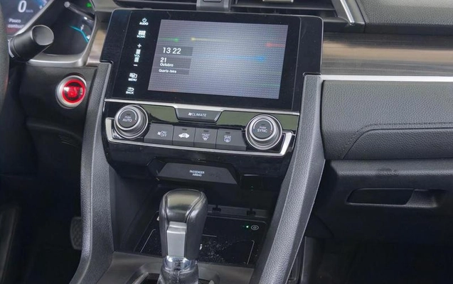 imagem-https://www.socarrao.com.br/sc-vehicle-images-prod/4432769/1792770282907-8575821_12_B_1ede3a24f1.jpeg