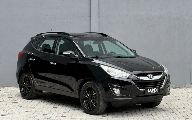 imagem-https://www.socarrao.com.br/sc-vehicle-images-prod/4432880/1792771392765-1645a208-fe5a-49fd-a0ad-cc905dd1be49.jpg