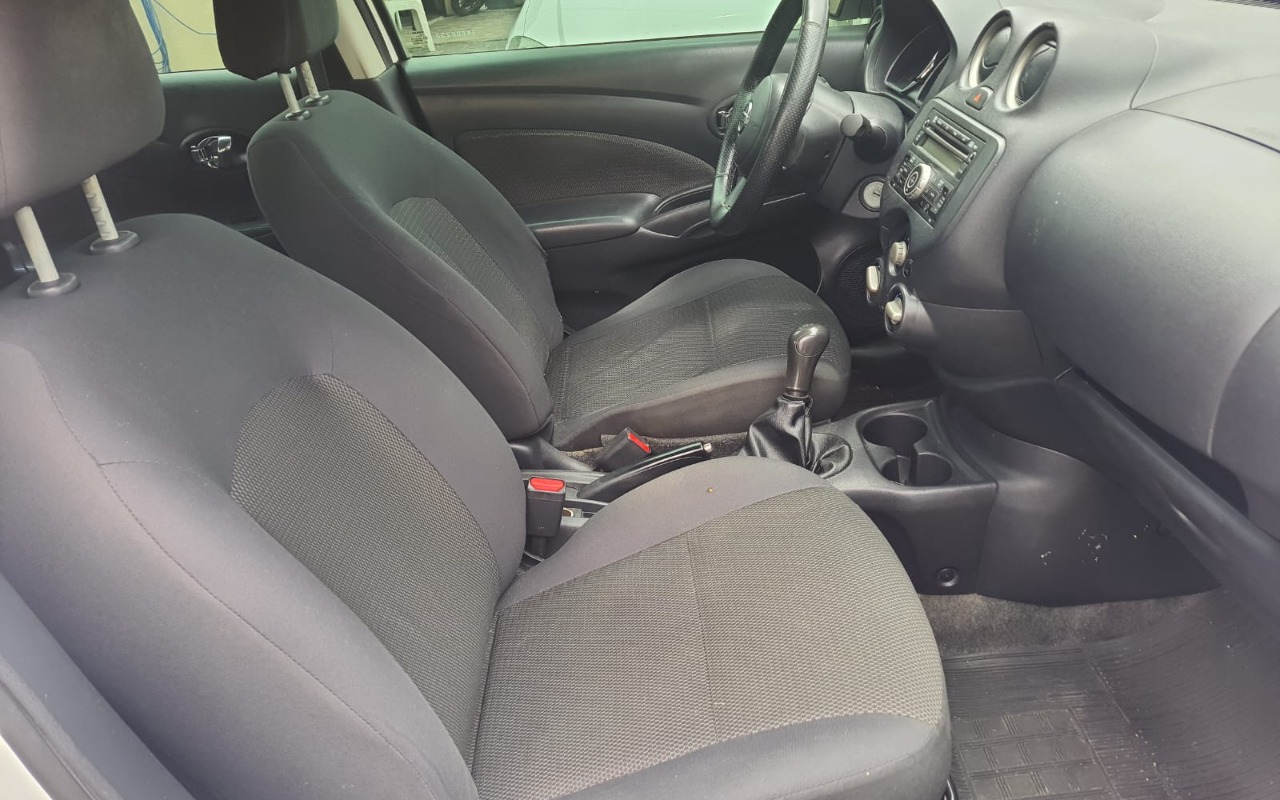 imagem-https://www.socarrao.com.br/sc-vehicle-images-prod/4432884/1792771528811-V2hhdHNBcHAgSW1hZ2UgMjAyNi0xMC0yMyBhdCAxMi40Mi4xOS5qcGVn.jpeg