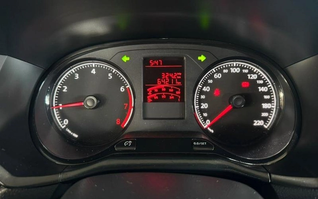 imagem-https://www.socarrao.com.br/sc-vehicle-images-prod/4432972/1792772046784-8583839_12_B_b4654a3b1d.jpeg