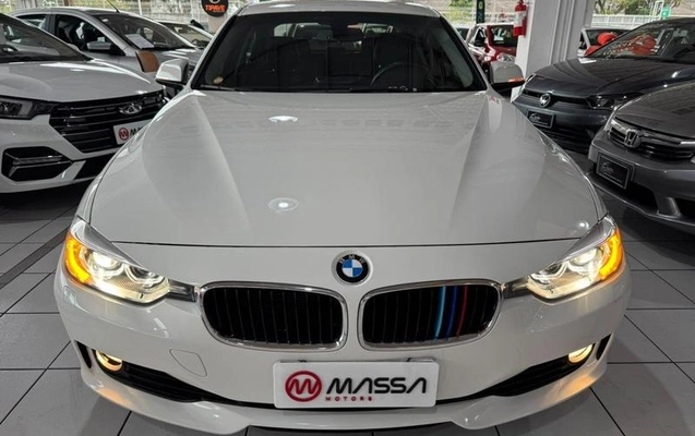 imagem-https://www.socarrao.com.br/sc-vehicle-images-prod/4432973/1792772048097-8583856_2_B_3c0e660ea8.jpeg