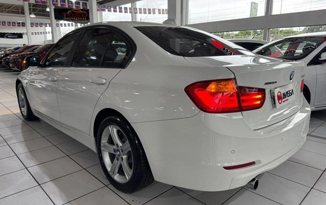imagem-https://www.socarrao.com.br/sc-vehicle-images-prod/4432973/1792772048098-8583856_7_B_cba68892f5.jpeg